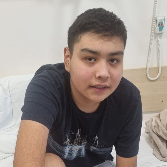 Асылов Нурдавлет продолжает сражаться с болезнью, но средств не хватает!